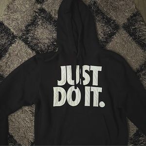 Nike - Hoodie - Black Sz: L